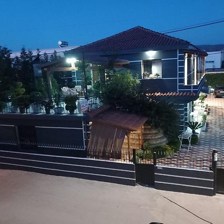 Villa Heljos Apartaments Влёра Экстерьер фото