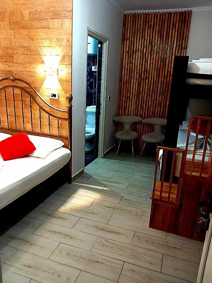 Villa Heljos Apartaments Влёра Экстерьер фото