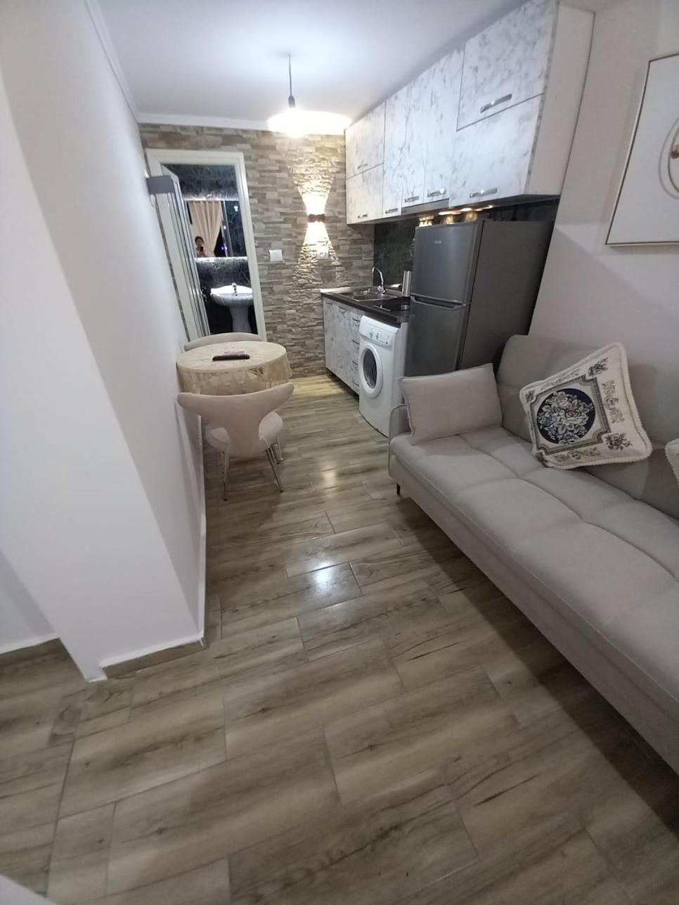 Villa Heljos Apartaments Влёра Номер фото