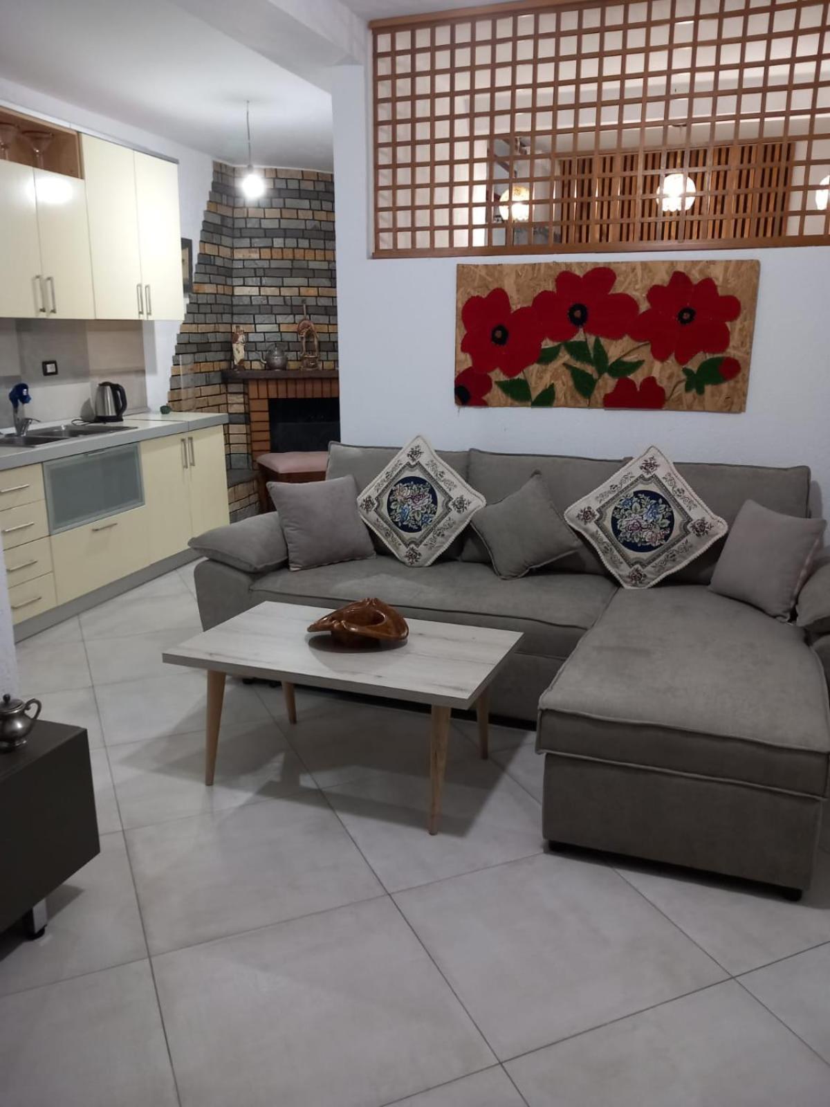 Villa Heljos Apartaments Влёра Экстерьер фото