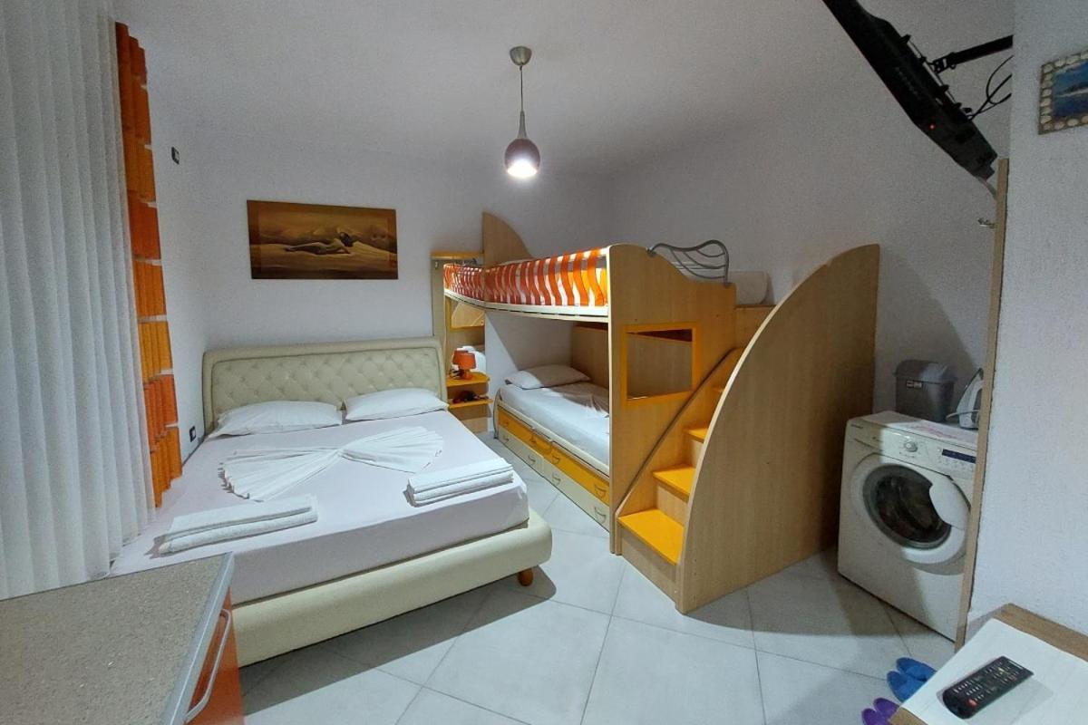 Villa Heljos Apartaments Влёра Номер фото