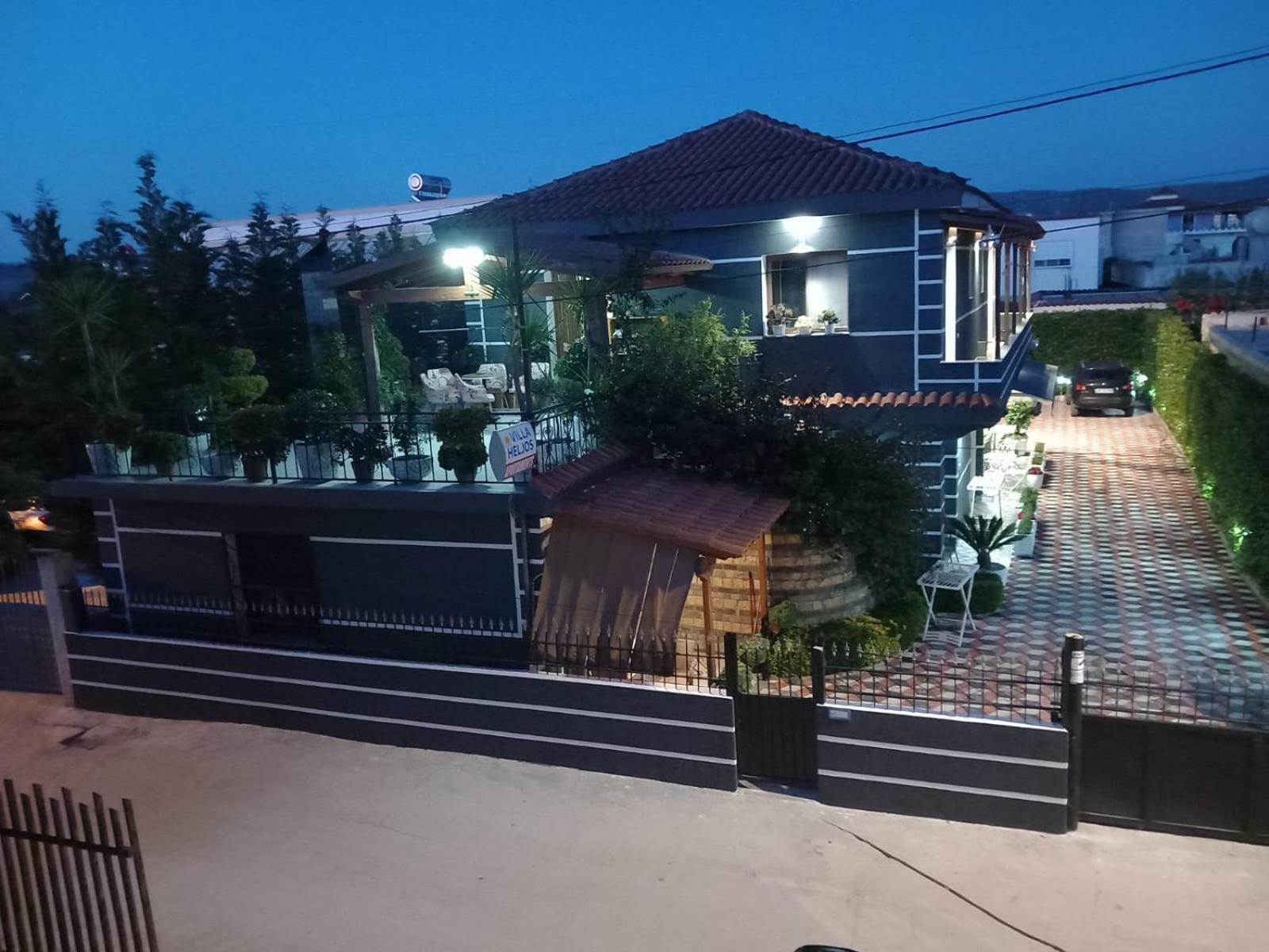 Villa Heljos Apartaments Влёра Экстерьер фото